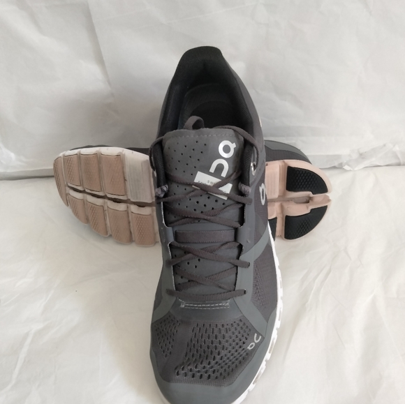 On Running Shoes Qc Cloudflow On Cloud Lightweight Runners Sneakers